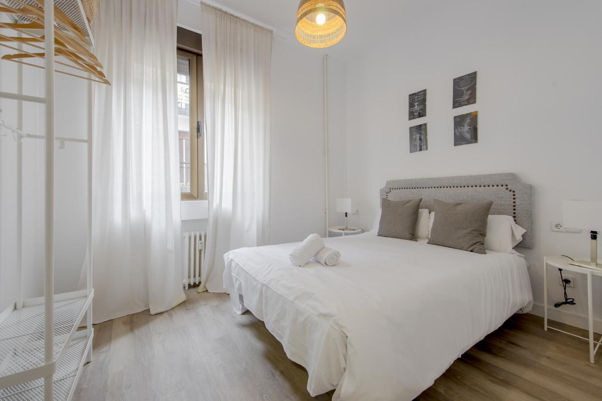 Elegante Apartamento En El Centro De Madrid-Rastro Apartment Bagian luar foto